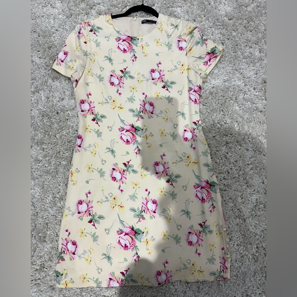 Medium Zara dress